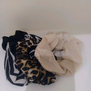 Hair accessory bundle!!